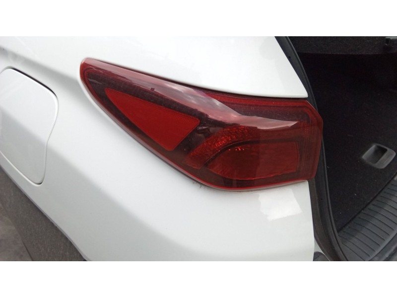 Recambio de piloto trasero izquierdo para hyundai kona (os, ose, osi) 1.6 gdi hybrid referencia OEM IAM 92401J9000  