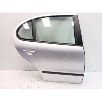 PUERTA TRASERA DERECHA 1M0833056N 