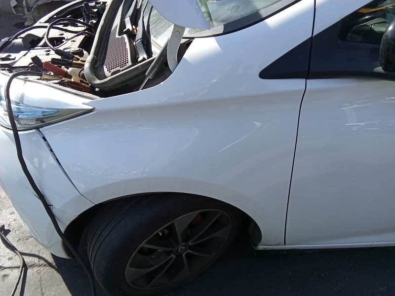 Recambio de aleta delantera izquierda para renault zoe (bfm_) zoe referencia OEM IAM 631010917R  