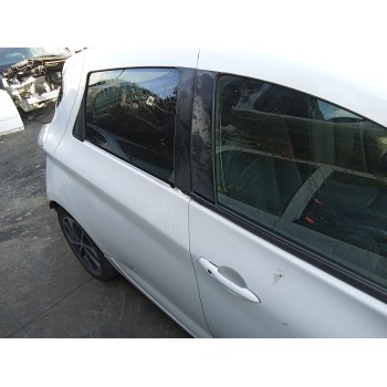 PUERTA TRASERA DERECHA 821008742R 