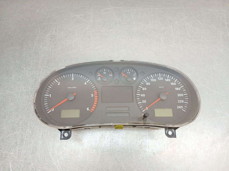 Recambio de cuadro instrumentos para seat leon (1m1) 1.9 tdi referencia OEM IAM 1m0920802d  