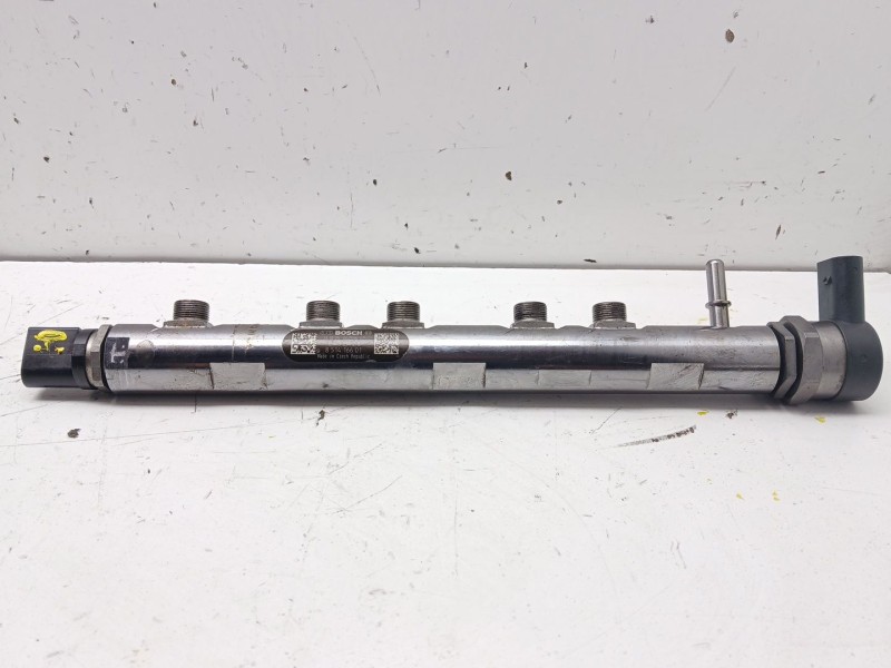 Recambio de rampa inyectora para bmw serie 1 lim. (f20) 116d efficientdynamics edition referencia OEM IAM 13538514166 851416601 