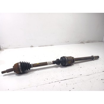 TRANSMISION DELANTERA DERECHA EBJ95BT128 8200790517X84 