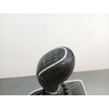Recambio de palanca cambio para opel astra j (p10) 1.7 cdti (68) referencia OEM IAM 55563829  