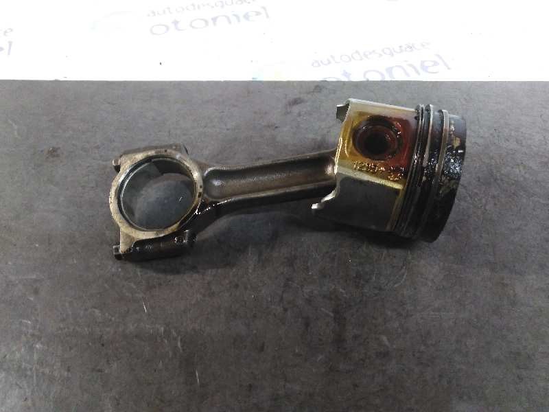 Recambio de piston para renault megane ii berlina 5p confort dynamique referencia OEM IAM   