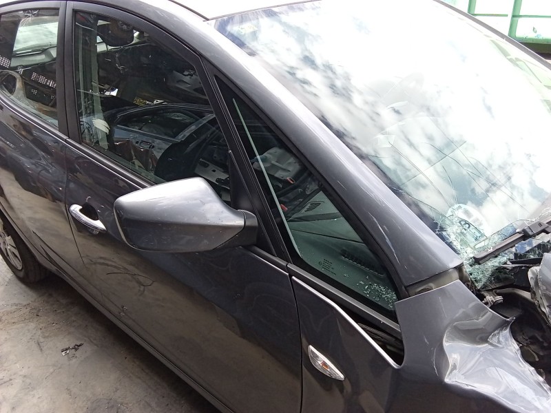 Recambio de puerta delantera derecha para hyundai ix20 (jc) 1.4 crdi referencia OEM IAM 760041P000  