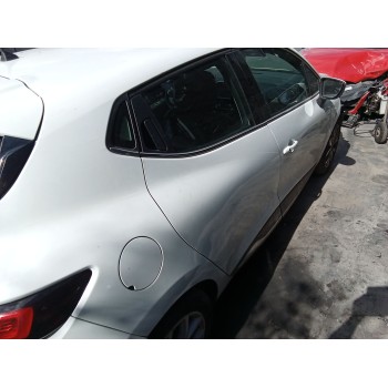 PUERTA TRASERA DERECHA 821008626R 