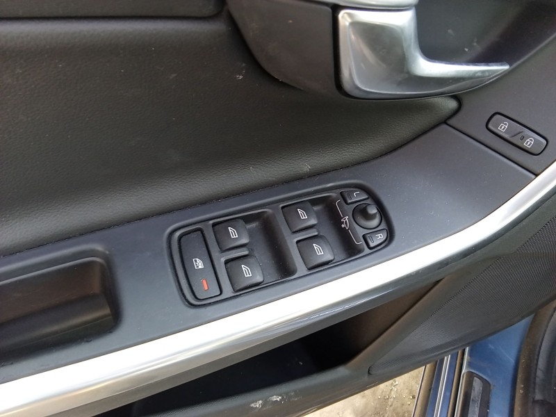Recambio de mando elevalunas delantero izquierdo para volvo v60 i (155) d4 referencia OEM IAM 31453266  