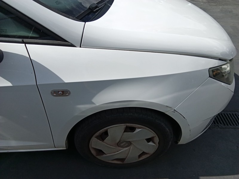 Recambio de aleta delantera derecha para seat ibiza iv (6j5, 6p1) 1.6 tdi referencia OEM IAM 6J0821022D  