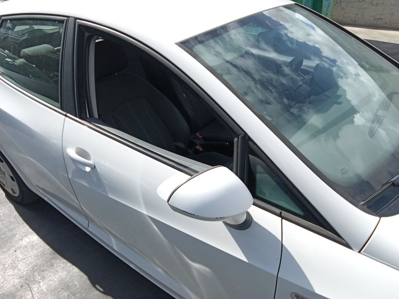 Recambio de puerta delantera derecha para seat ibiza iv (6j5, 6p1) 1.6 tdi referencia OEM IAM 6J4831056  