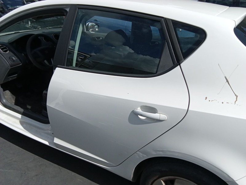 Recambio de puerta trasera izquierda para seat ibiza iv (6j5, 6p1) 1.6 tdi referencia OEM IAM 6J4833055  