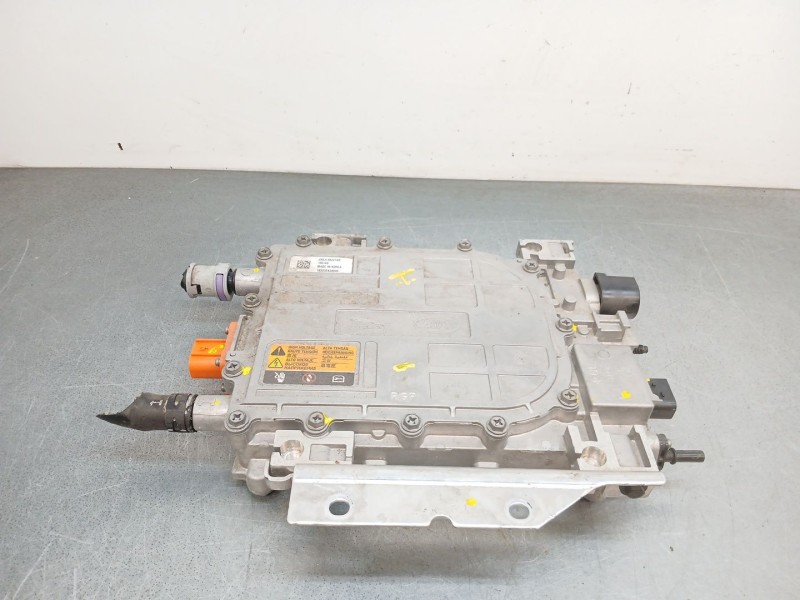 Recambio de inversor para jaguar i-pace (x590) ev400 awd referencia OEM IAM j9d3314b227ad  