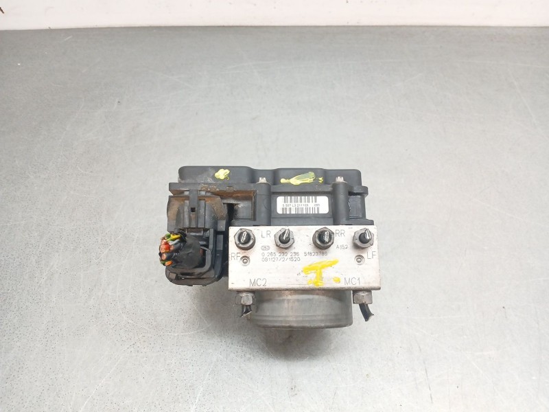 Recambio de abs para ford ka (ru8) 1.3 tdci referencia OEM IAM 0264232236 51823789 