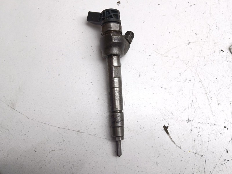Recambio de inyector para bmw serie 1 lim. (f20) 116d efficientdynamics edition referencia OEM IAM 13538515060 0445110599 