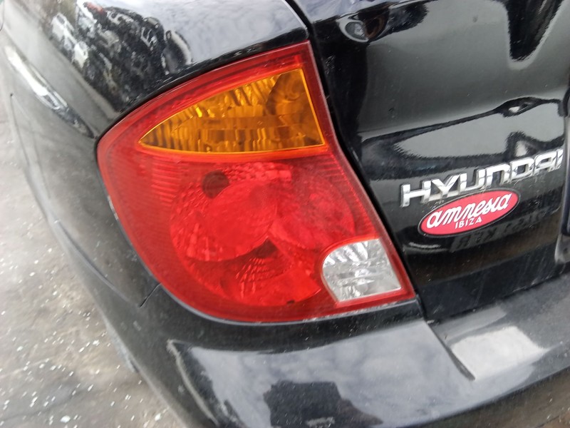 Recambio de piloto trasero izquierdo para hyundai accent ii (lc) 1.5 crdi referencia OEM IAM 9240125220  