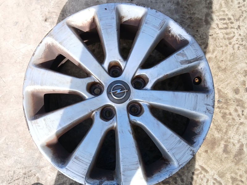 Recambio de llanta para opel astra j (p10) 1.7 cdti (68) referencia OEM IAM OPO44K5 X1 17 PULGADAS