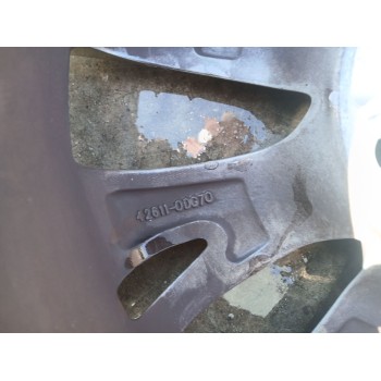 Recambio de llanta para toyota yaris (_p13_) 1.5 hybrid (nhp130_) referencia OEM IAM 426110DG70 X1 15PULGADAS