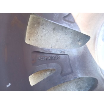 Recambio de llanta para toyota yaris (_p13_) 1.5 hybrid (nhp130_) referencia OEM IAM 426110DG70 x1 15 pulgadas