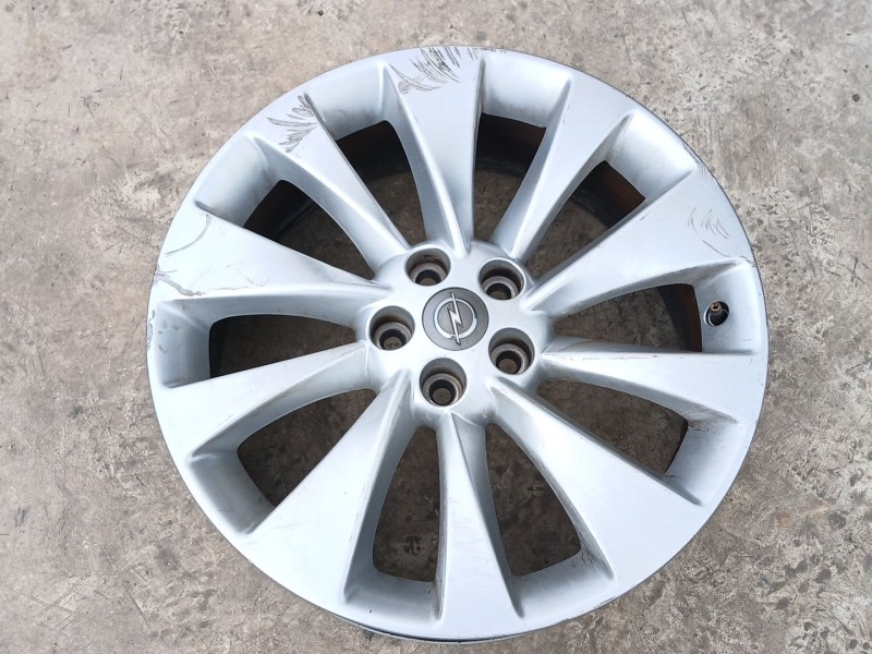 Recambio de llanta para opel mokka 1.5 (76) referencia OEM IAM 95493724 X1 18 PULGADAS