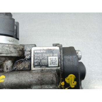 Recambio de bomba inyeccion para volvo v40 kinetic referencia OEM IAM 31432135  