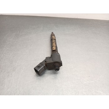Recambio de inyector para volvo v40 kinetic referencia OEM IAM 36010090 31338878 