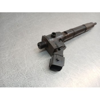Recambio de inyector para volvo v40 kinetic referencia OEM IAM 36010090 31338878 