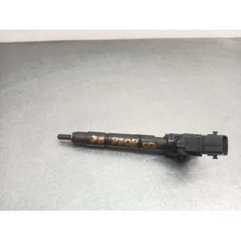 Recambio de inyector para volvo v40 kinetic referencia OEM IAM 36010090 31338878 