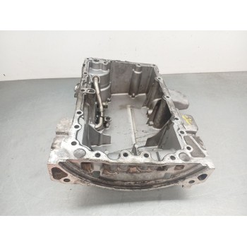 Recambio de carter para volvo v40 kinetic referencia OEM IAM 31480325  
