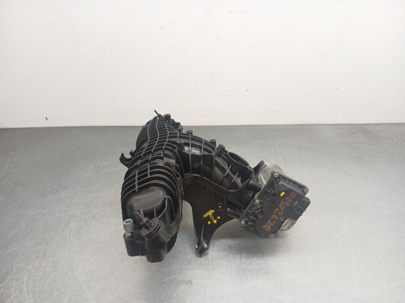Recambio de colector admision para volvo v40 kinetic referencia OEM IAM 31431955  