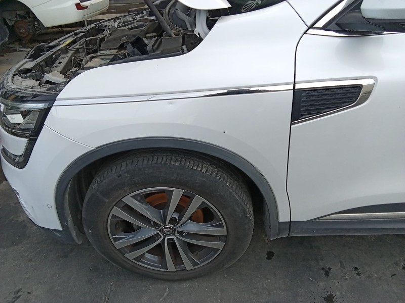 Recambio de aleta delantera izquierda para renault koleos ii (hc_) 1.6 dci 130 referencia OEM IAM 631014905R  