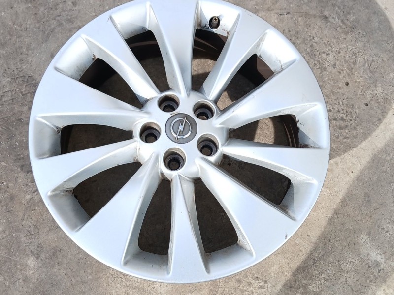 Recambio de llanta para opel mokka 1.5 (76) referencia OEM IAM 95493724 X1 18 PULGADAS