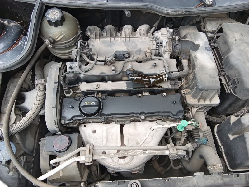 Recambio de motor completo para peugeot 206 hatchback (2a/c) 1.4 16v referencia OEM IAM 0135GE / VERE7900  