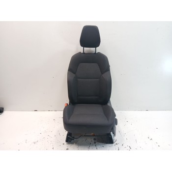 ASIENTO DELANTERO IZQUIERDO 