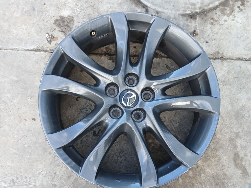 Recambio de llanta para mazda 6 station wagon (gj, gl) 2.2 d referencia OEM IAM 9965087590 X1 19PULGADAS