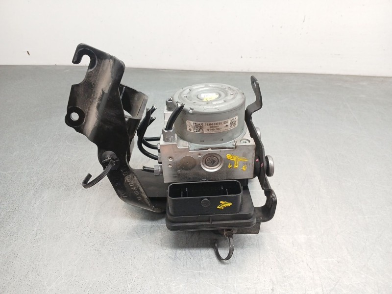 Recambio de abs para opel corsa f (p2jo) 1.2 (68) referencia OEM IAM 9839933780  