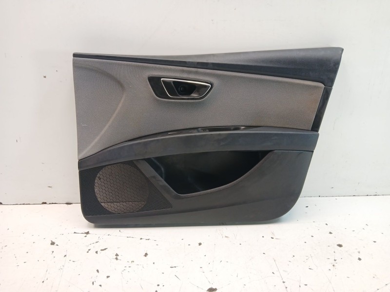 Recambio de guarnecido puerta delantera izquierda para seat leon (5f1) style visio edition referencia OEM IAM   