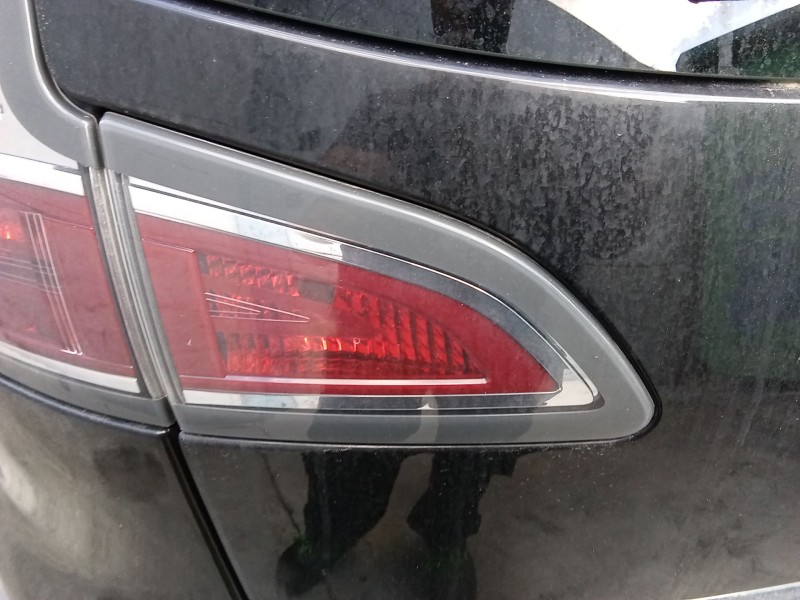 Recambio de piloto trasero izquierdo interior para renault scénic iii (jz0/1_) 1.5 dci referencia OEM IAM 265550018R  