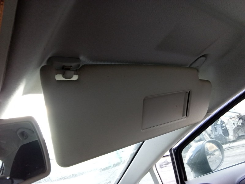 Recambio de parasol derecho para seat leon (1p1) 1.9 tdi referencia OEM IAM 5P0857552T2F4  