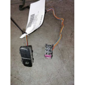 Recambio de mando elevalunas delantero derecho para volkswagen polo (9n1) highline referencia OEM IAM 6Q0959856 3 PIN 6Q0959856