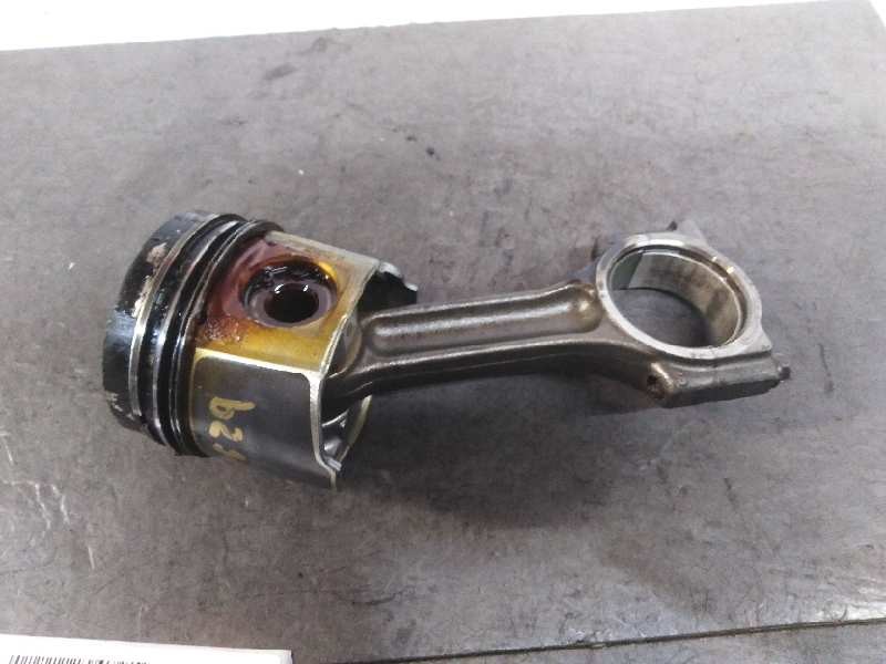 Recambio de piston para renault megane ii berlina 5p confort dynamique referencia OEM IAM   