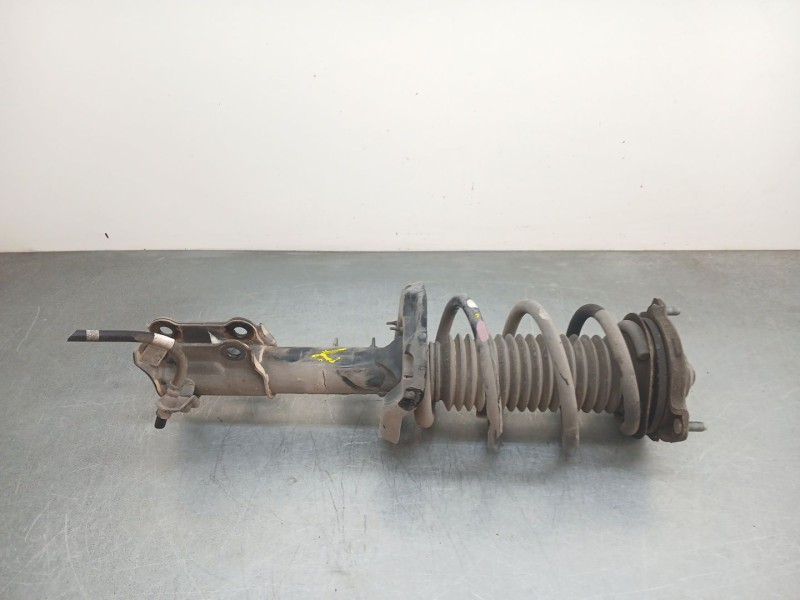 Recambio de amortiguador delantero derecho para kia ceed (cd) 1.6 crdi 136 referencia OEM IAM 54661h7db0  