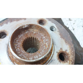 Recambio de mangueta delantera izquierda para bmw r56 cooper referencia OEM IAM 31216779795  