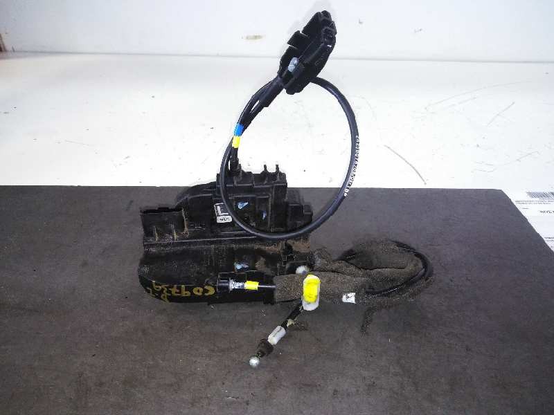 Recambio de cerradura puerta delantera izquierda para nissan micra (k12e) acenta referencia OEM IAM S / R 6 PIN 5P