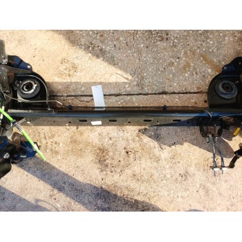 Recambio de puente trasero para renault clio iv furgón/hatchback (bh_) 1.5 dci 75 referencia OEM IAM 555013001R  