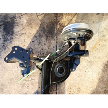 Recambio de puente trasero para renault clio iv furgón/hatchback (bh_) 1.5 dci 75 referencia OEM IAM 555013001R  