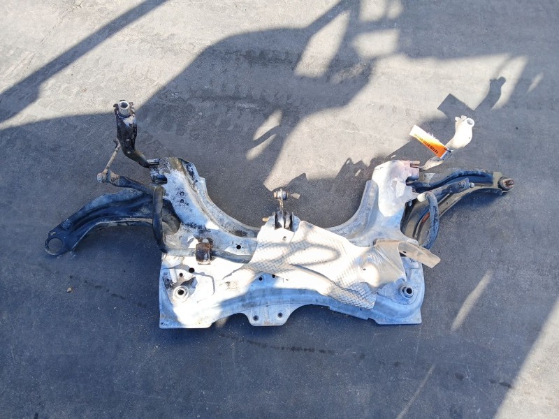 Recambio de puente delantero para renault clio iv furgón/hatchback (bh_) 1.5 dci 75 referencia OEM IAM 544017239R  