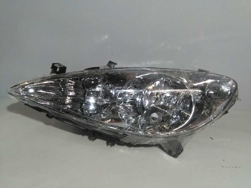 Recambio de faro izquierdo para peugeot 307 (s1) referencia OEM IAM 6205Z2 NUEVO 1ºSERIE C/ANTINIEBLA