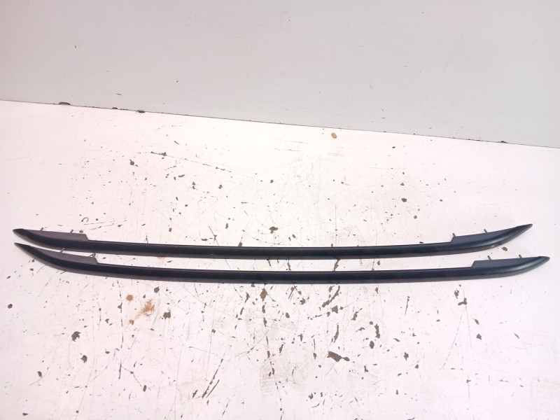 Recambio de barras techo para seat arona (kj7, kjp) 1.0 tsi referencia OEM IAM 6F9860026F  