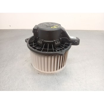 Recambio de ventilador calefaccion para kia ceed (cd) 1.6 crdi 136 referencia OEM IAM EB1D1NXJAA  