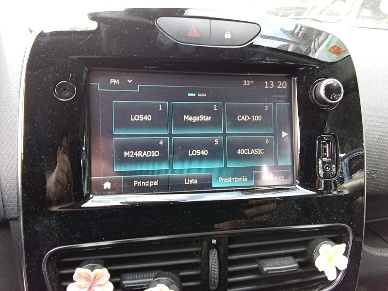 Recambio de sistema audio / radio cd para renault clio iv (bh_) 0.9 tce 90 referencia OEM IAM   